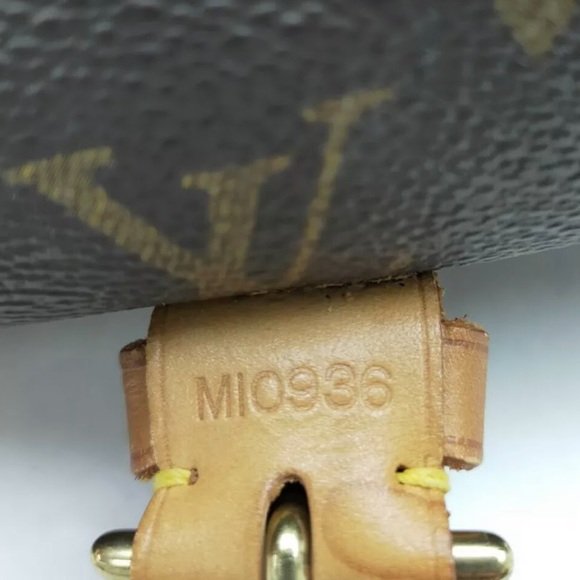 Gorgeous Louis Vuitton Montsouris GM backpack - Picture 16 of 16